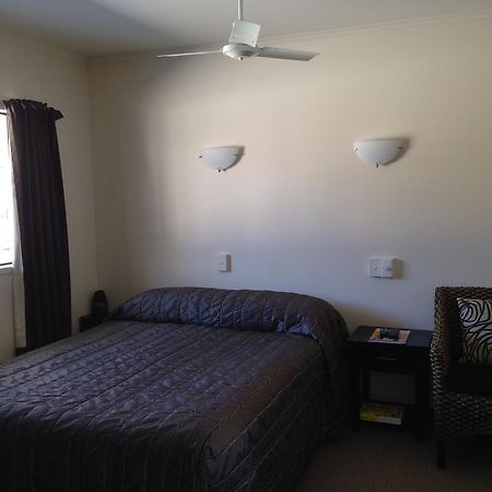 Ballinor Motor Inn Хамилтън Екстериор снимка