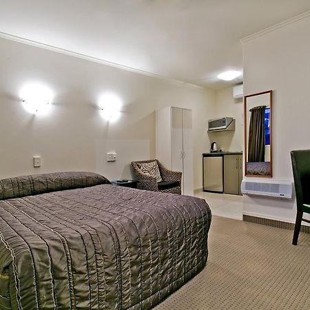 Ballinor Motor Inn Хамилтън Екстериор снимка