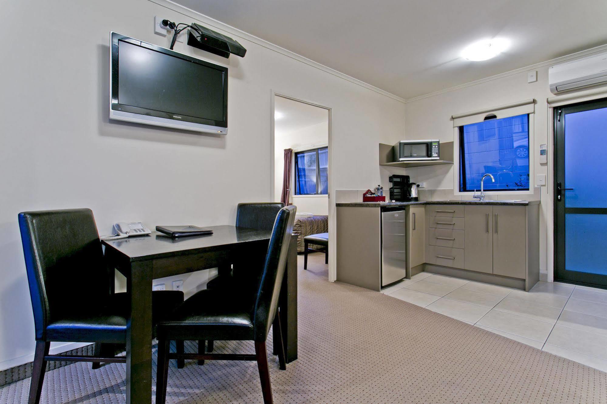 Ballinor Motor Inn Хамилтън Екстериор снимка