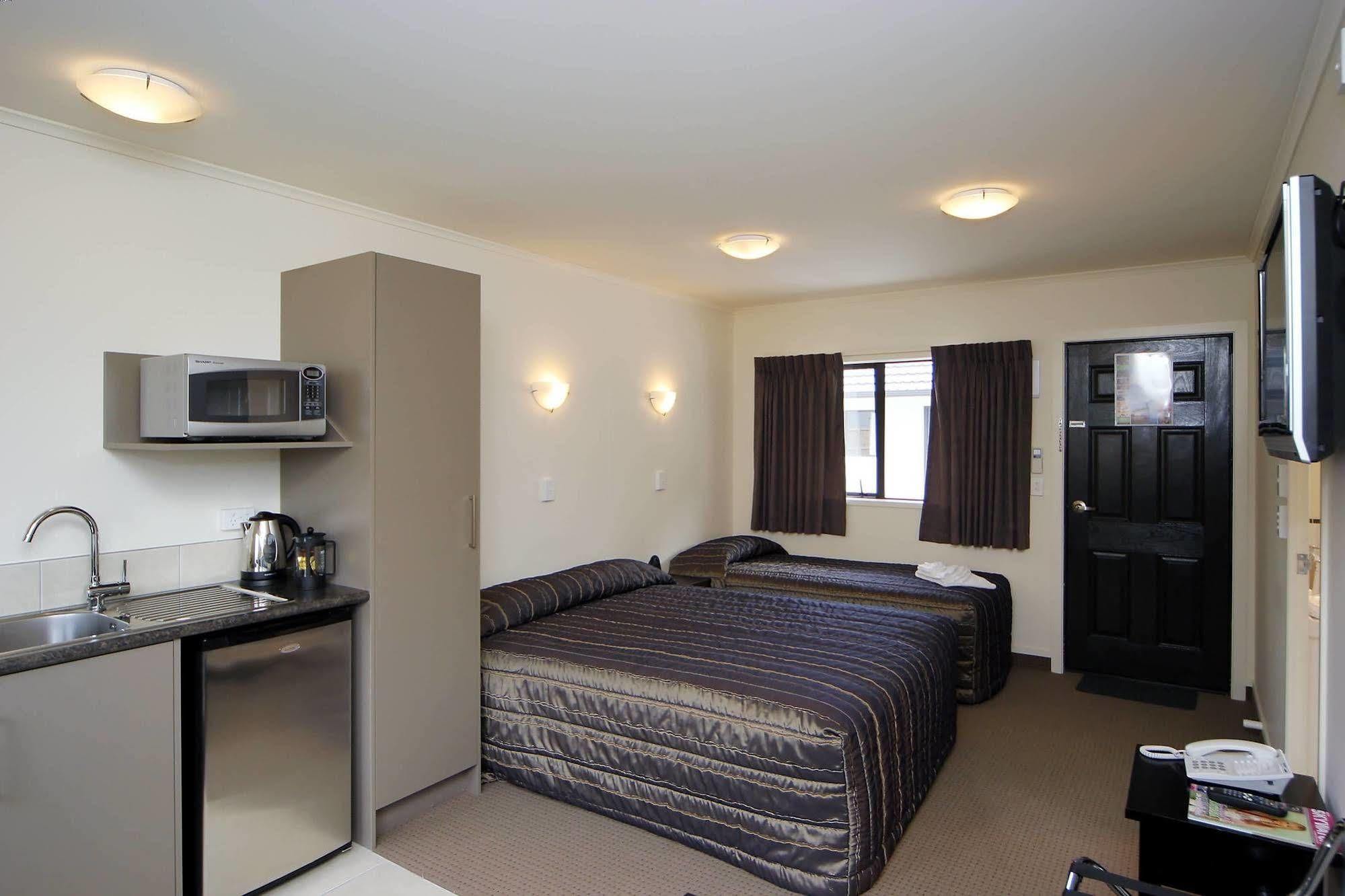 Ballinor Motor Inn Хамилтън Екстериор снимка