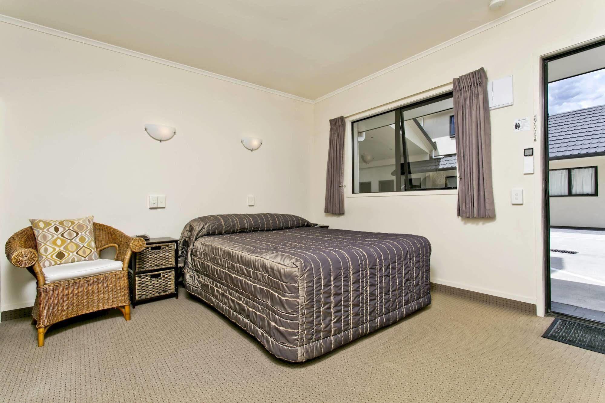 Ballinor Motor Inn Хамилтън Екстериор снимка