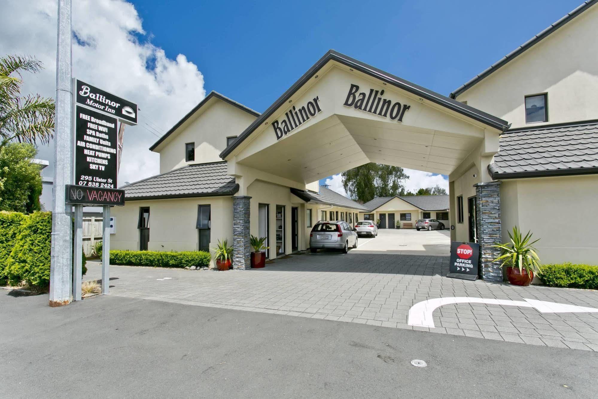 Ballinor Motor Inn Хамилтън Екстериор снимка